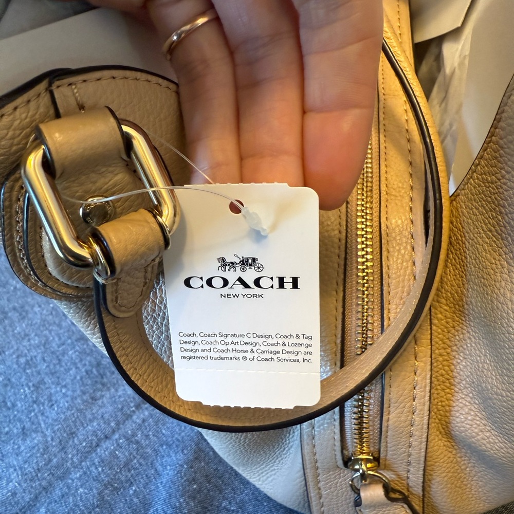 Coach Edie 31 Pebbled Leather Shoulder Bag – Style 57125 - Picture 6 of 12